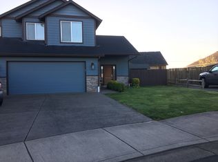 9967 Panther Ct, Aumsville, OR 97325