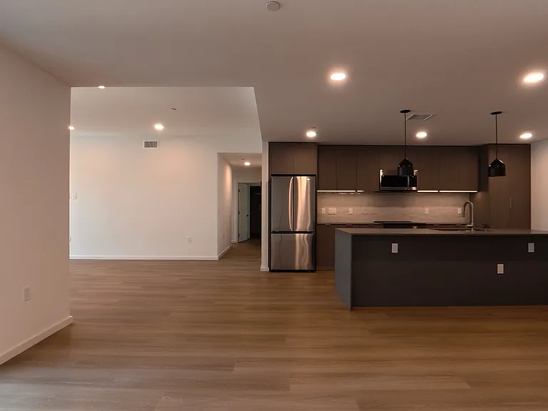 5119 Colfax Ave #201 — Photo 7