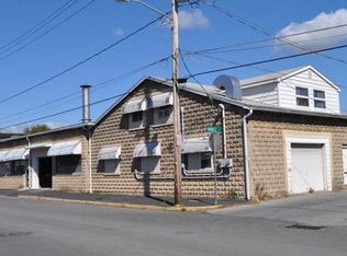 299 Saint Charles St, Schuylkill Haven, PA 17972