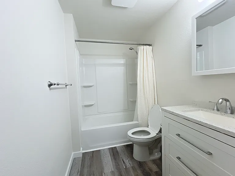 4809 S M St #A — Photo 14