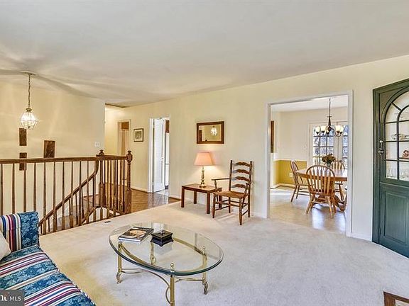 5th image of 3371 Hickory Hills Dr