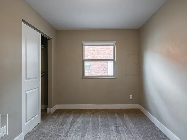 1308 - 1326 Dennison Ave — Photo 18