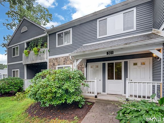 2nd image of 301 Fairmount Drive #D