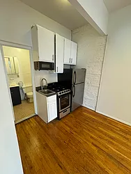 Rented by KNOCKKNOCK LLC