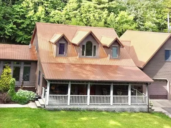 77 Cone Ln, Warren, PA 16365