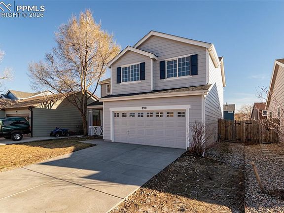 3rd image of 890 Rancher Dr