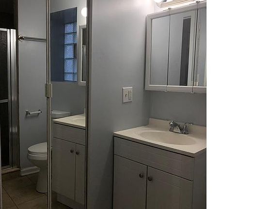 5th image of 7409 S Eggleston Ave #B