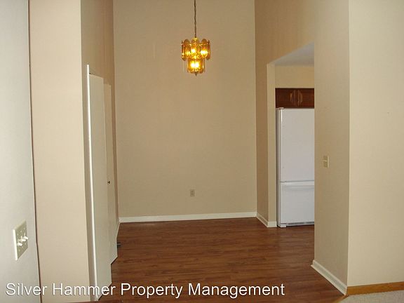 5th image of 2402 Glendale Blvd