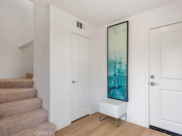 1156 Santo Antonio Dr, Colton, CA 92324