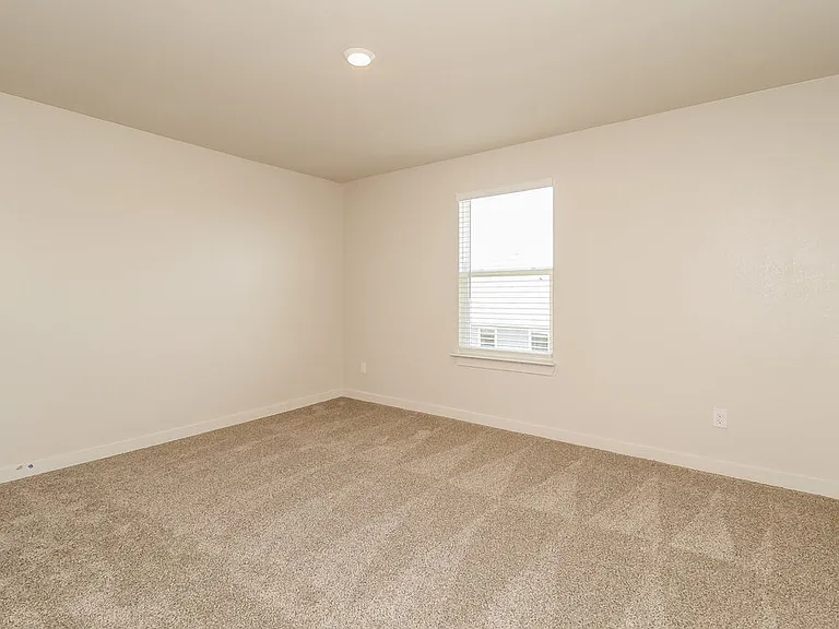 1513 Woodwinds Dr — Photo 16