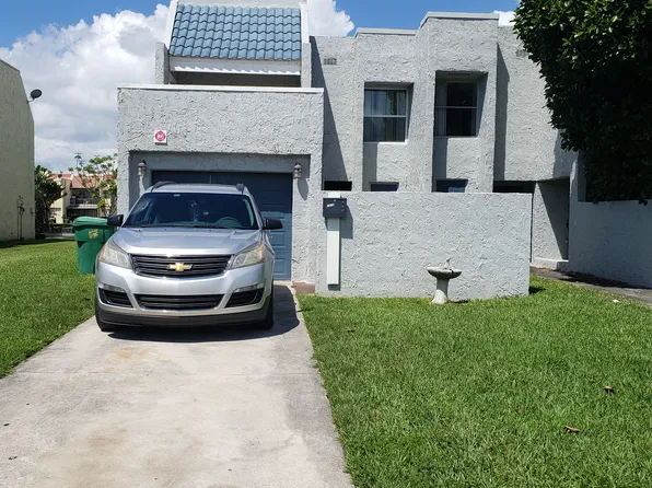 1815 NW 56th Ter #15, Fort Lauderdale, FL 33313
