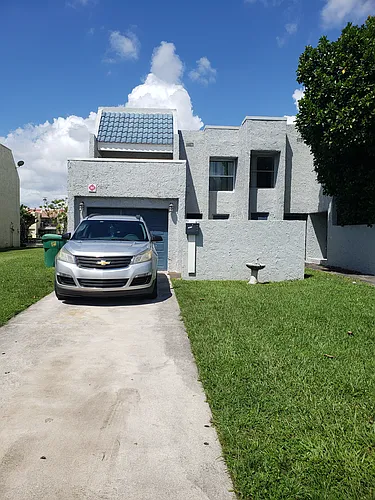 1815 NW 56th Ter #15 Photo 1 1815 NW 56th Ter #15 Photo 1