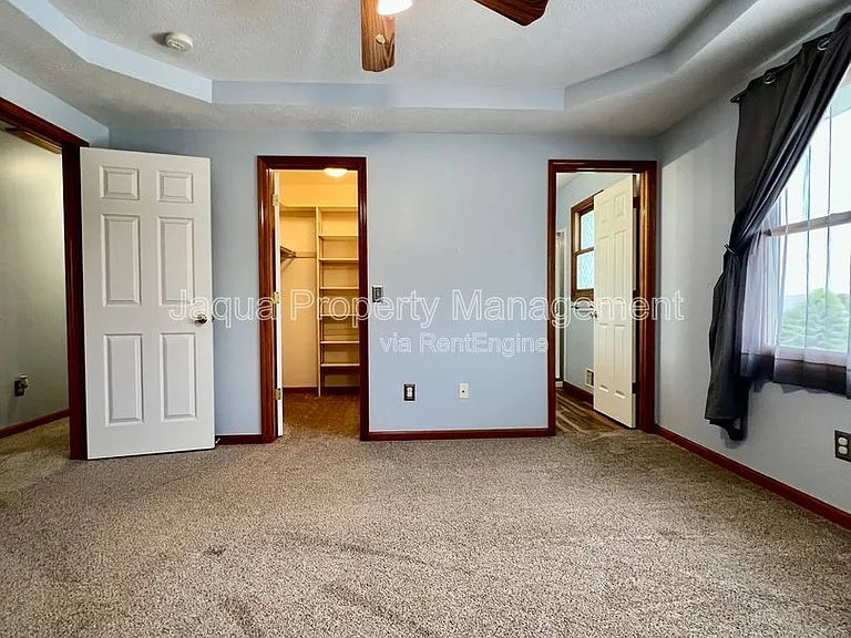 53641 Rolling Meadow Blvd — Photo 16
