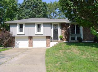 1809 NE 4th St, Blue Springs, MO 64014