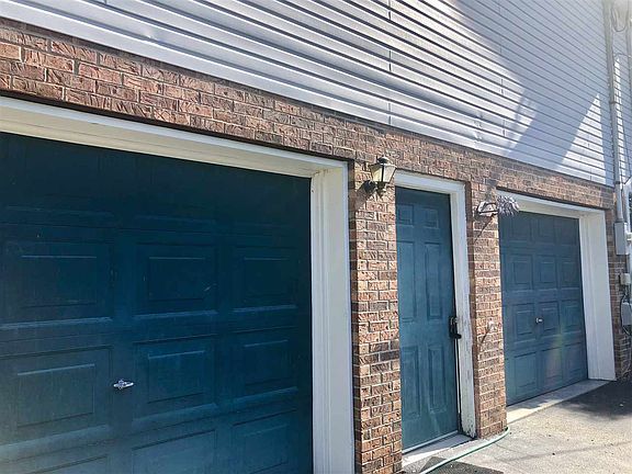 5th image of 294 Stewart Hills Dr