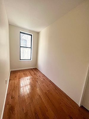 3rd image of 231 E 58th St APT 4C
