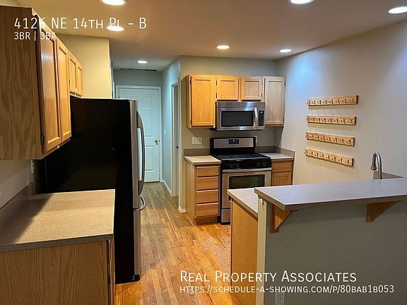 4th image of 4126 NE 14th Pl Unit B