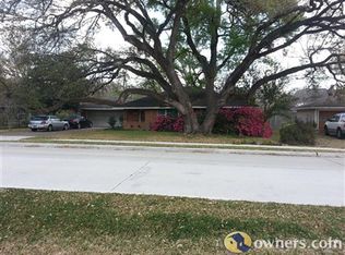9038 Bace Dr, Houston, TX 77055