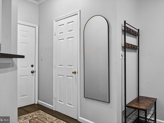 4th image of 1708 Lake Shore Crest Dr APT 23