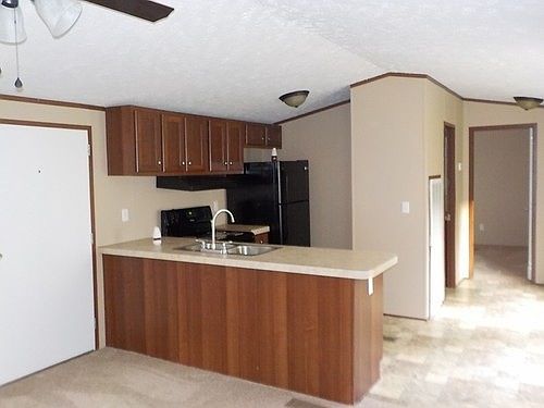 2nd image of 1426 Vista Ln