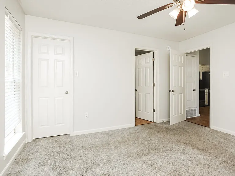 5290 Kristy Ln — Photo 9