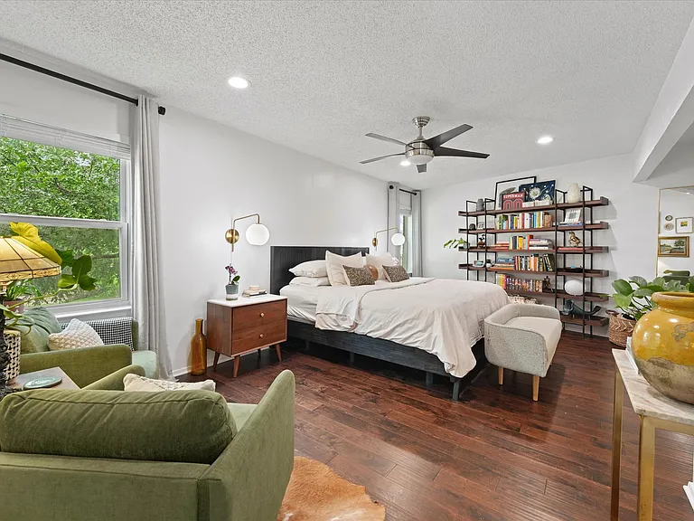 4820 Amesbury Dr #230 — Photo 19