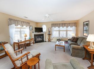 11 Westchester Dr #102, Haverhill, MA 01830