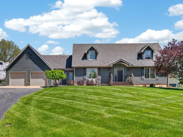 11769 Bell Rd, Clarksville, MI 48815