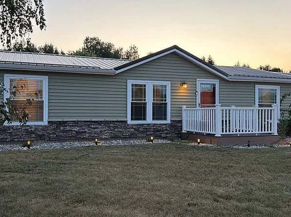 7571 Countryside Dr, Saint Louis, MI 48880