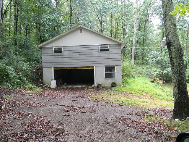 2nd image of 8544 Norris Ln
