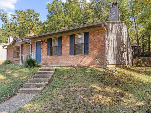 215 Whetherbine Way W, Tallahassee, FL 32301