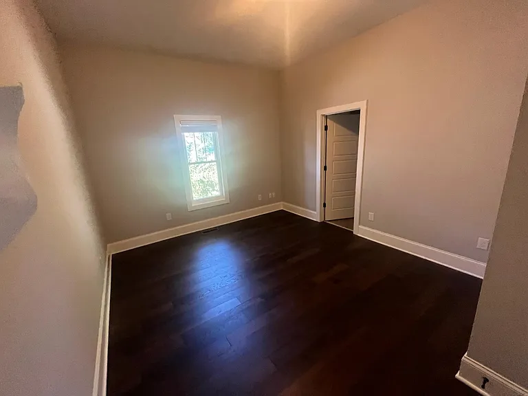 1201 Pennock Ave — Photo 8