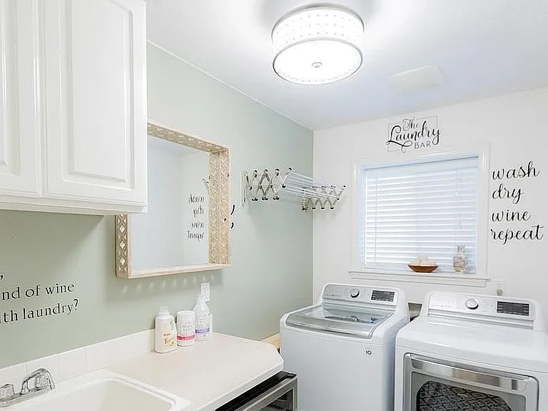 2368 E Green Canyon Dr — Photo 11