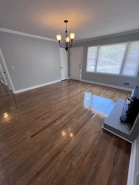 3 bed, 1.5 bath, 1200 sqft, $1,750 — Photo 3