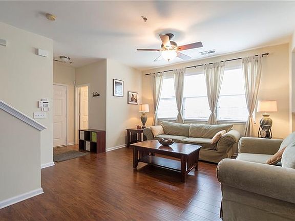 5th image of 163 Ellis Dr