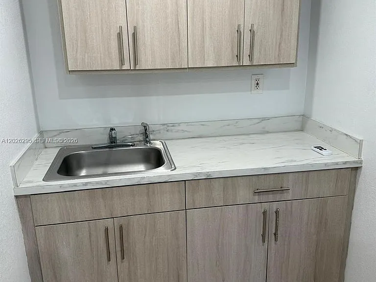 19360 SW 116th Ave #0 — Photo 3