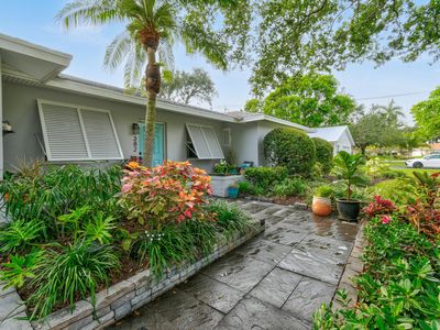 382 Evergreen Avenue, Tequesta, FL, 33469