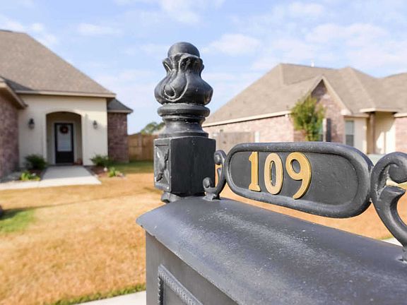 4th image of 109 Tangipahoa Ave