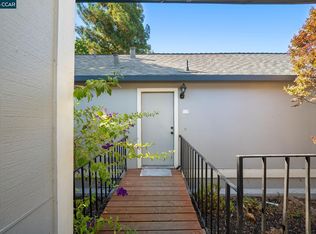 163 Holiday Hills Dr, Martinez, CA 94553
