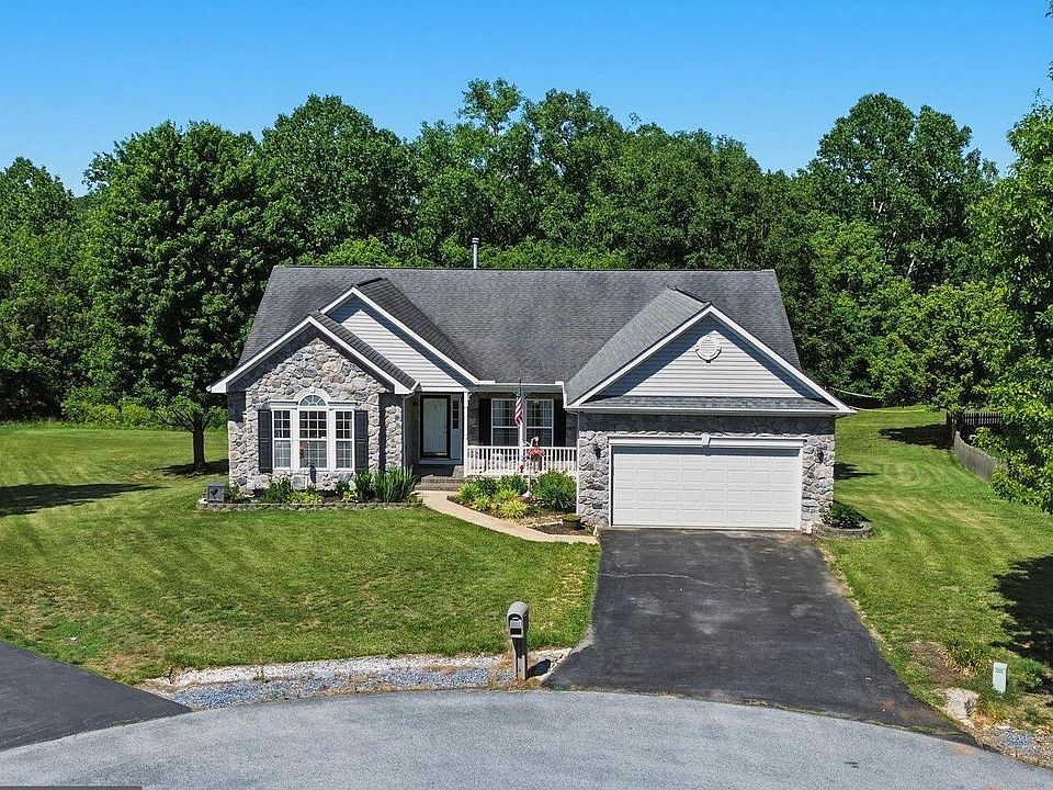 1st image of 88 Castle Rock Ln