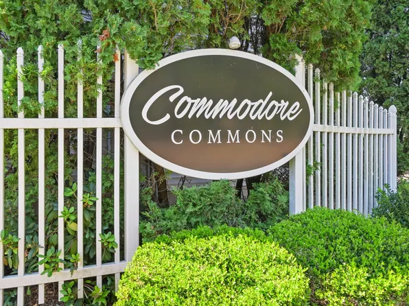 49 Commodore Commons #49, Derby, CT 06418