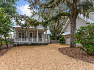 11805 Old Demere Rd, Saint Simons Island, GA 31522