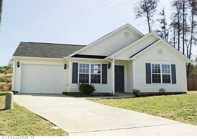 1st image of 11 Chapel Downs Ct