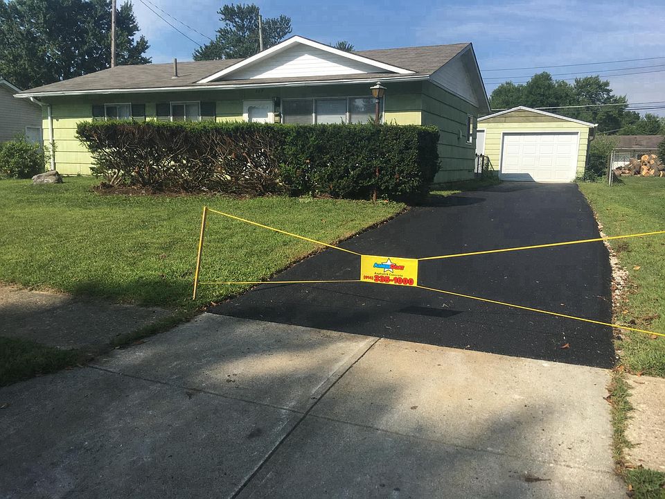Brand new drive way, new garage door with remote