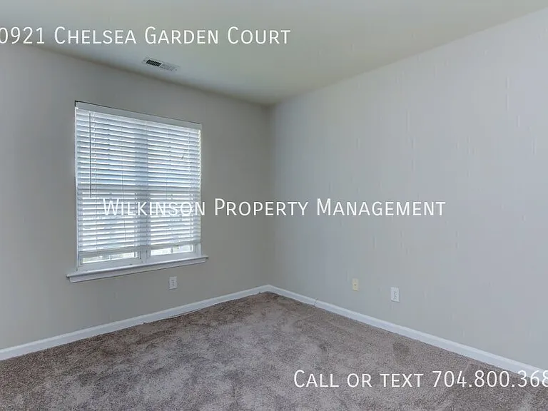 10921 Chelsea Garden Ct — Photo 30
