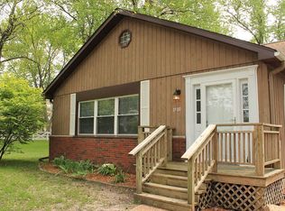 1300 W Iles Ave, Springfield, IL 62704