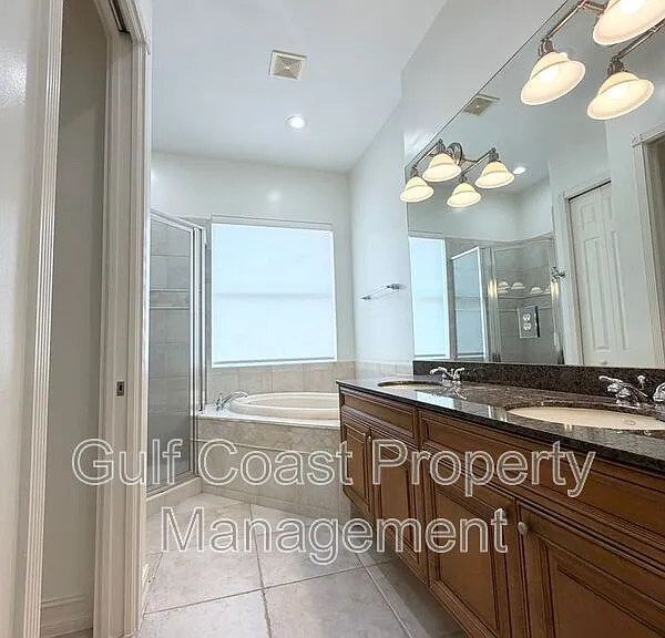 7060 San Lorenzo Ct #202 — Photo 29