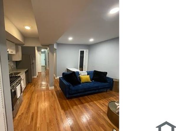 1228 18th St NE APT 3