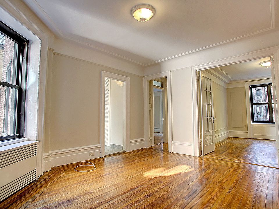 1st image of 158 W 81st St APT 32