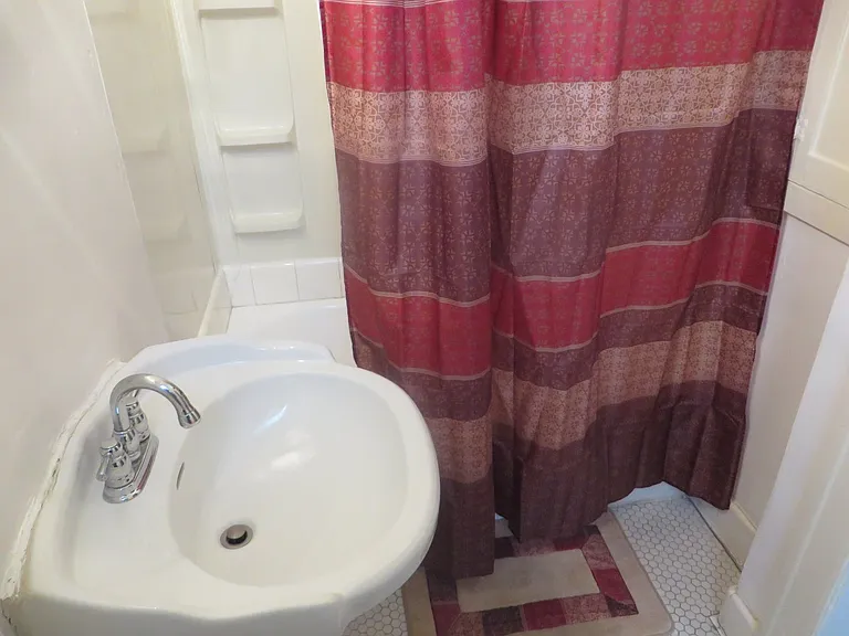 517 W Washington Blvd — Photo 15